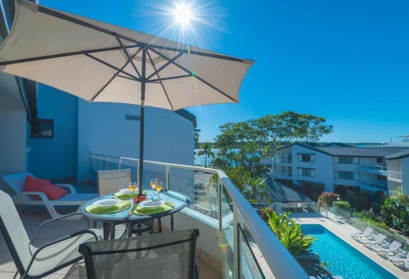 豪华两卧室公寓, Munna Beach Apartments