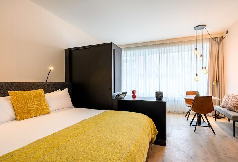 管理人员工作室, Premier Suites Antwerp