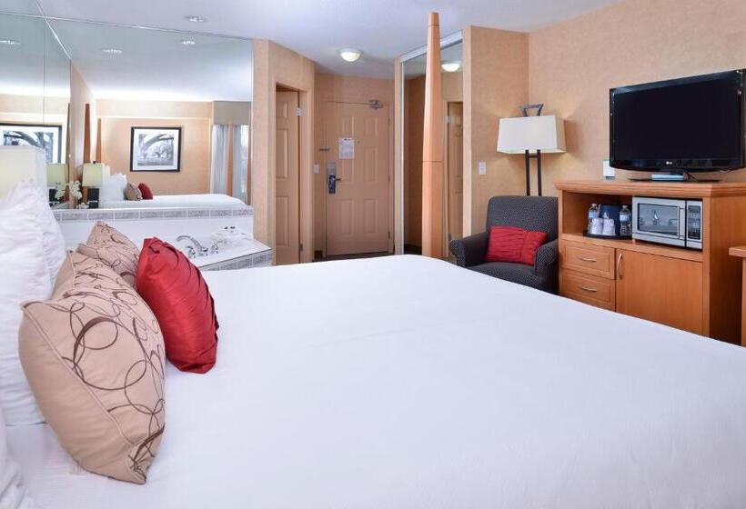 带大床的标准间, Best Western Plus Regency Inn And Conference Centre