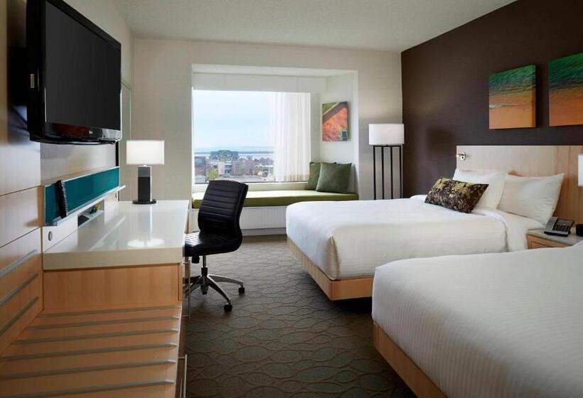 クイーンサイズベッドのスタンダードルーム, Delta Hotels By Marriott Prince Edward