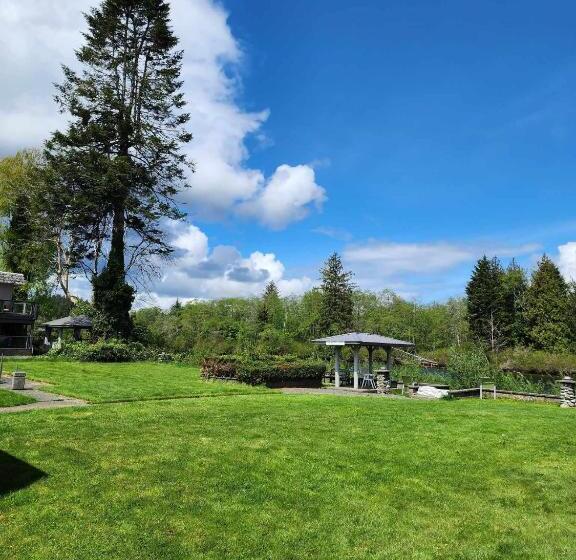 スタンダードルーム, Campbell River Lodge