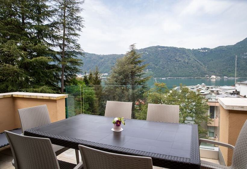 Family Suite, Campione