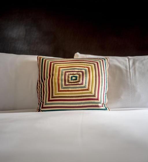 带2个双人床的标准工作室, Fairmont Le Manoir Richelieu