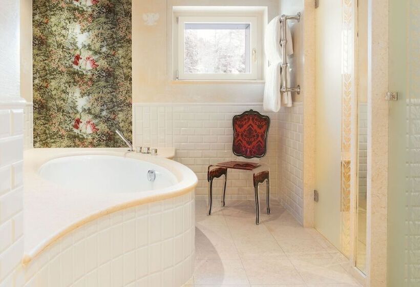 Полулюкс Вид на Озеро, Carlton Hotel St Moritz   The Leading Hotels Of The World