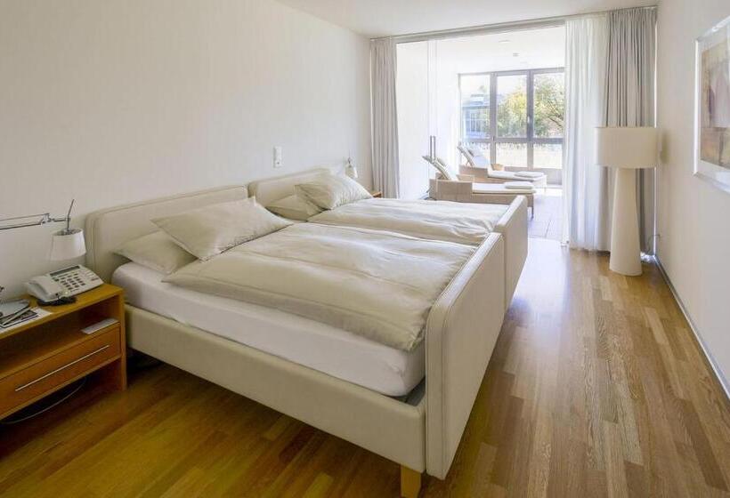 Люкс с Балконом, Park Hotel Am Rhein   Gesundheitshotel Und Residenzen