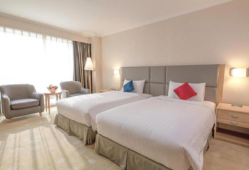 اتاق اجرایی, Beijing Xinqiao
