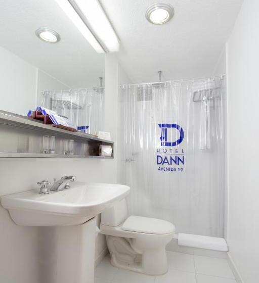 주니어 스위트, Dann Av. 19