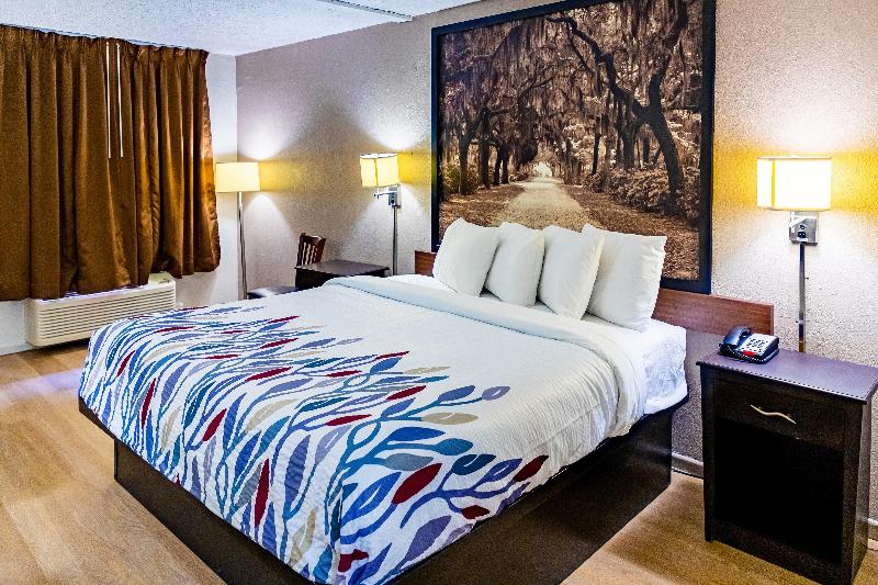 Suit Deluxe, Jin Jiang