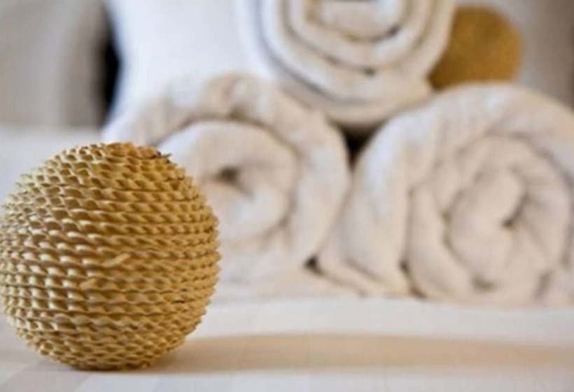 Номер Deluxe, Rosedale Hotel And Suites Guangzhou