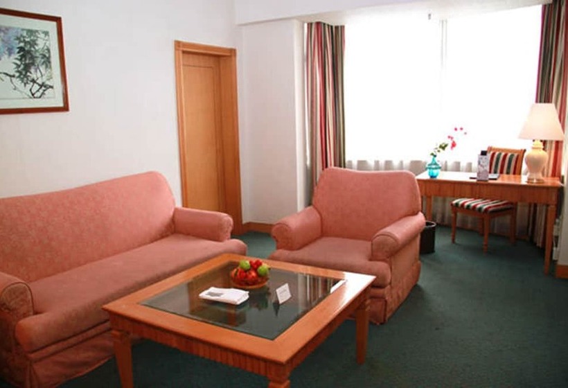 Люкс Повышенной Комфортности, Rosedale Hotel And Suites Guangzhou