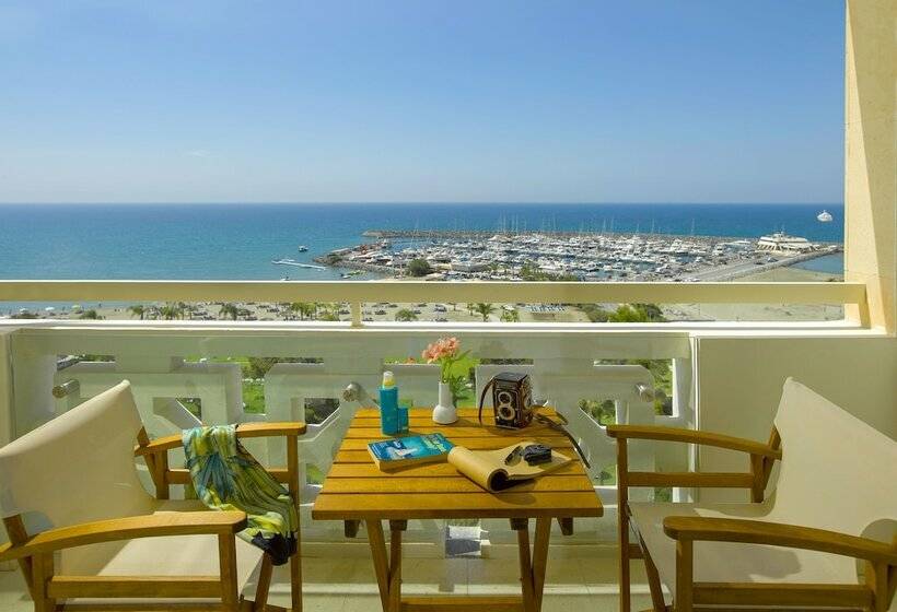 总统套房, St Raphael Resort