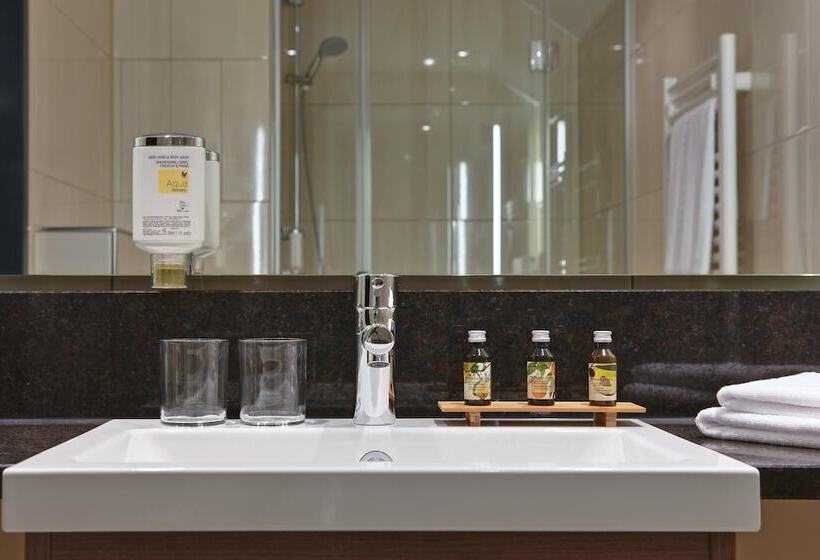 اتاق کلاس بیزنس, Intercityhotel Hannover