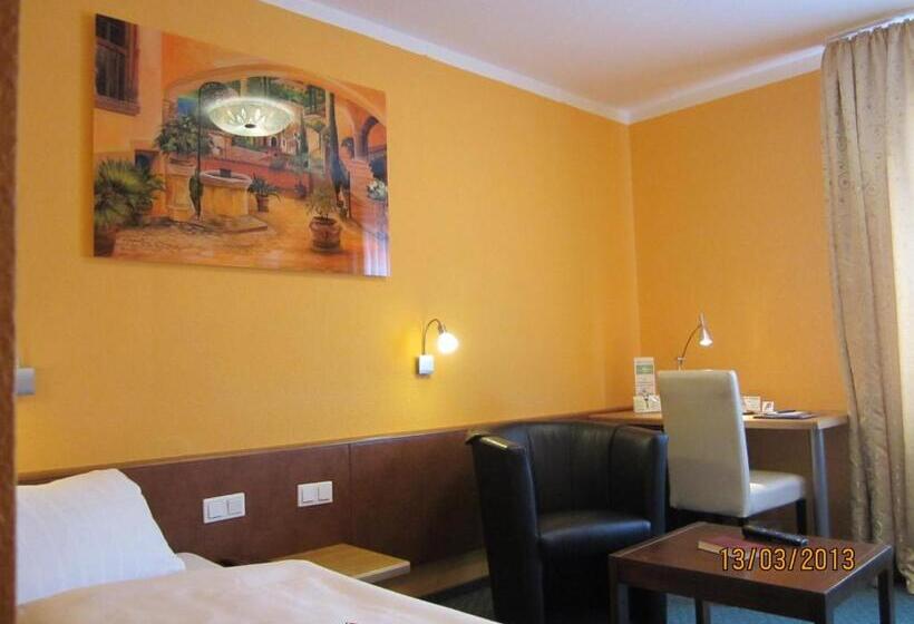 Номер Стандарт Индивидуальный, Apart Hotel Deutschmeister