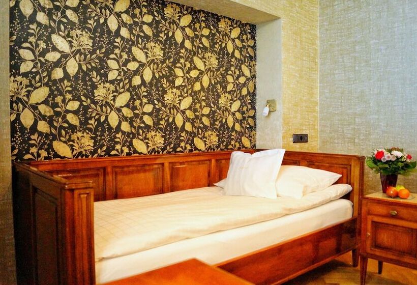 Номер Комфорт Индивидуальный, Boutiquehotel Oberkirch Im Zentrum