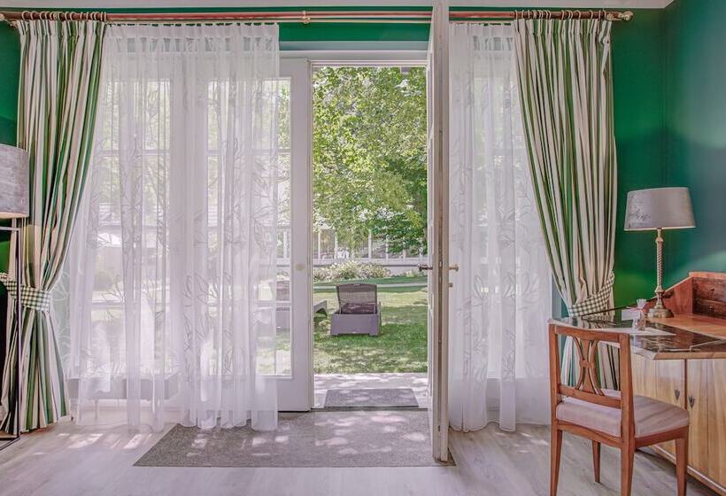 舒适的小型套房, Wald & Schlosshotel Friedrichsruhe