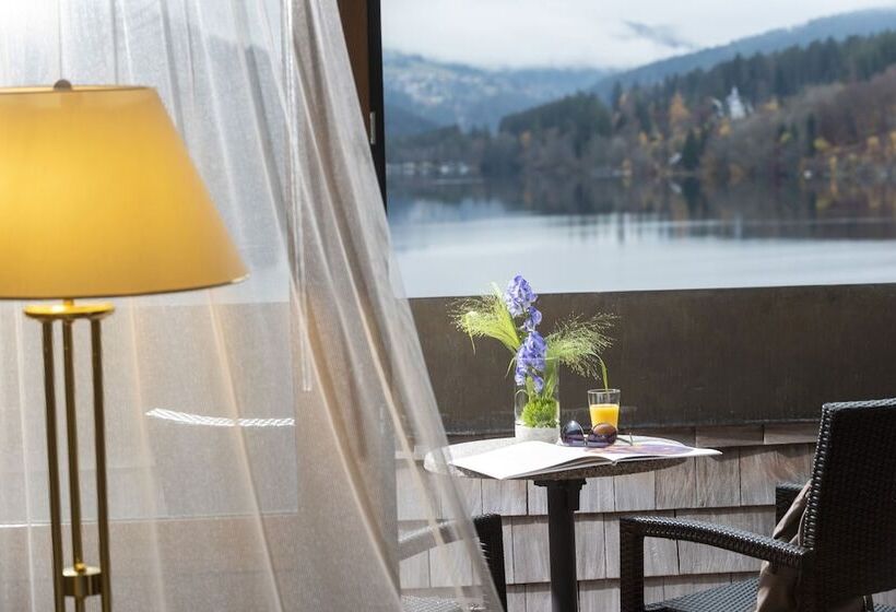 Номер Superior, Maritim Titisee