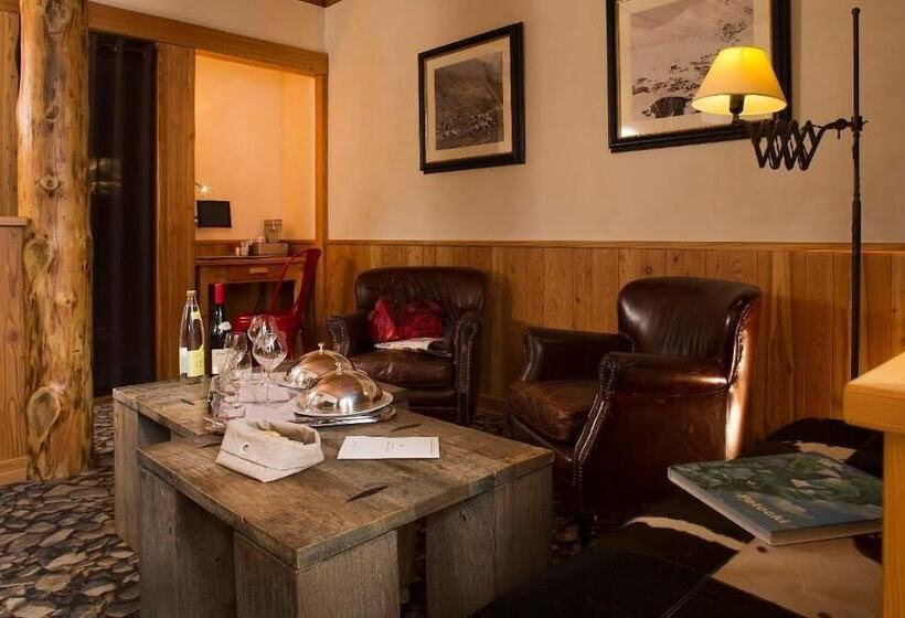 سوییت دوبلکس, Hôtel Chalet Mounier