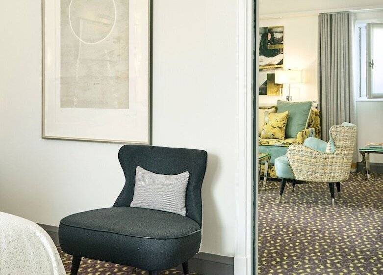 سوئیت رویال, Le Burgundy Paris