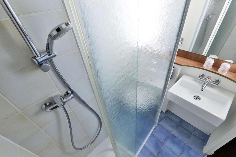 Номер Стандарт, Campanile Paris Ouest   Porte De Champerret Levallois