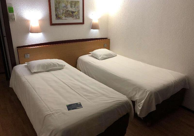 Номер Стандарт, Campanile Perpignan Sud