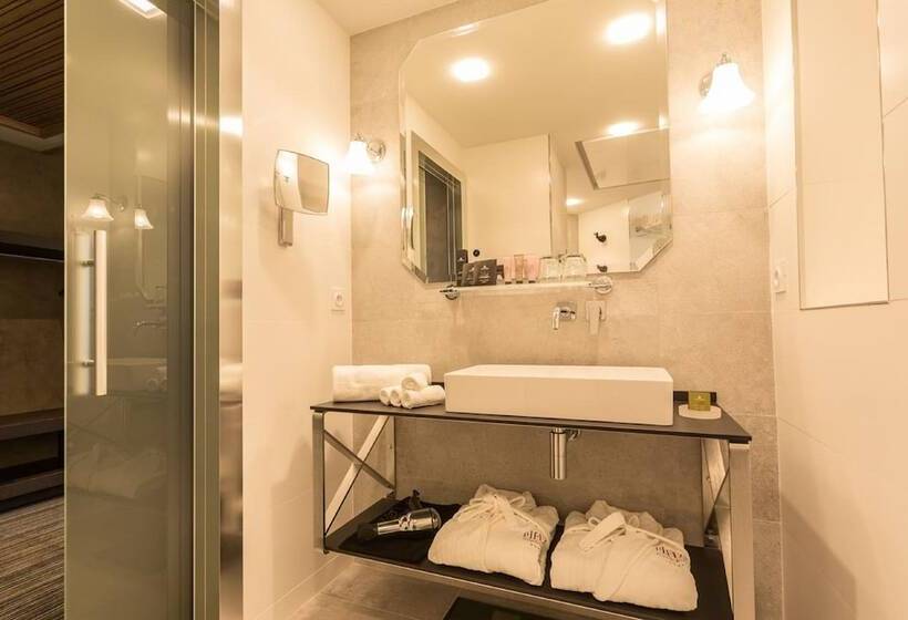 Номер Престиж, Plaza Madeleine & Spa