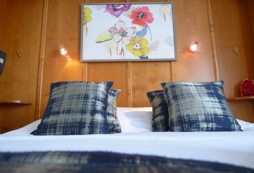 Номер Комфорт, Hôtel Le Riquewihr