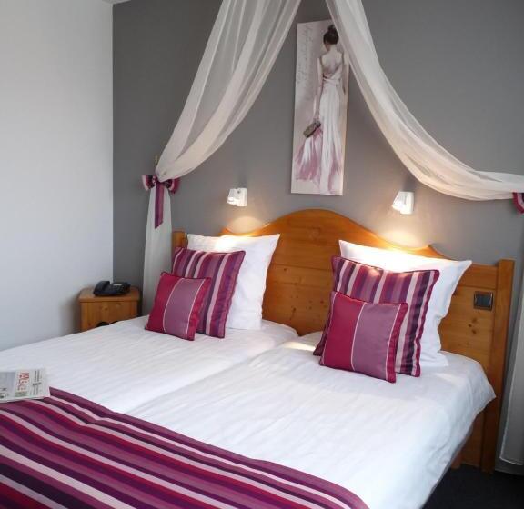 Номер Стандарт, Hôtel Le Riquewihr