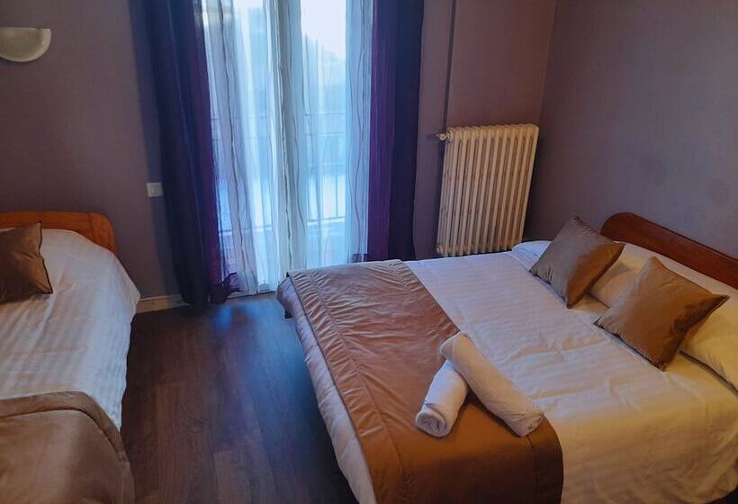 Четырехместный Номер Стандарт, Le Catalan   Hôtel Et Appartements