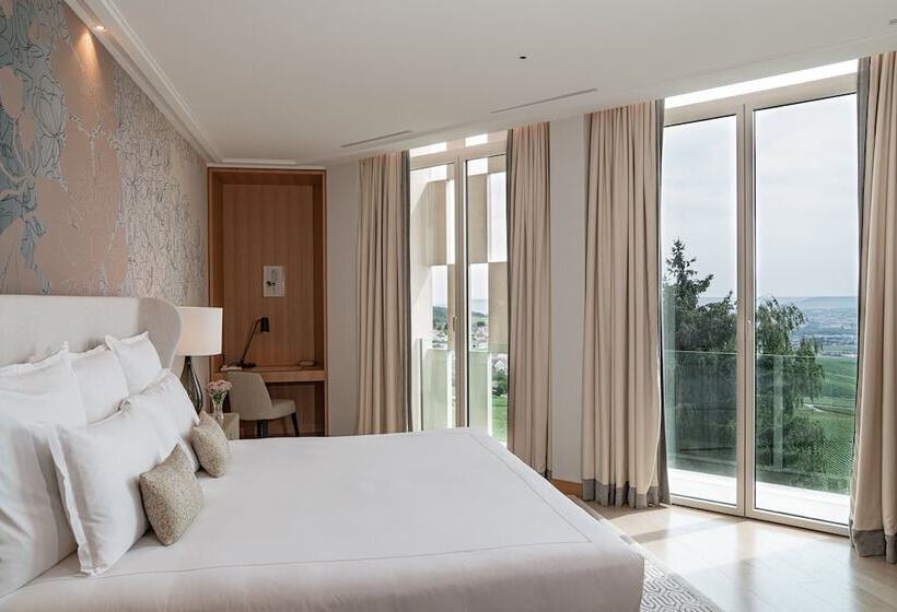 Люкс, Royal Champagne Hotel & Spa