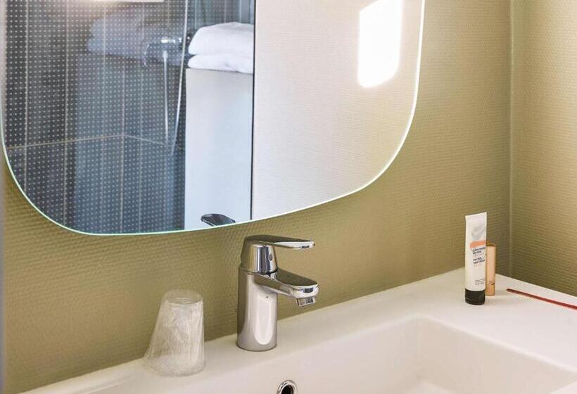 اتاق استاندارد, Ibis Paris Canal Saintmartin