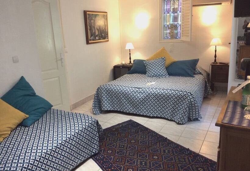 اتاق کلاسیک, Le Pre Catelan