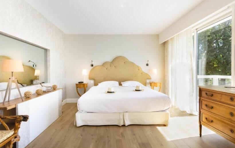 Номер Deluxe, La Reserve Albi Hôtel Restaurant