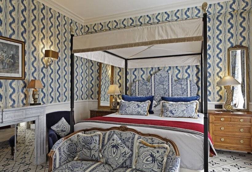اتاق لوکس, Relais Christine