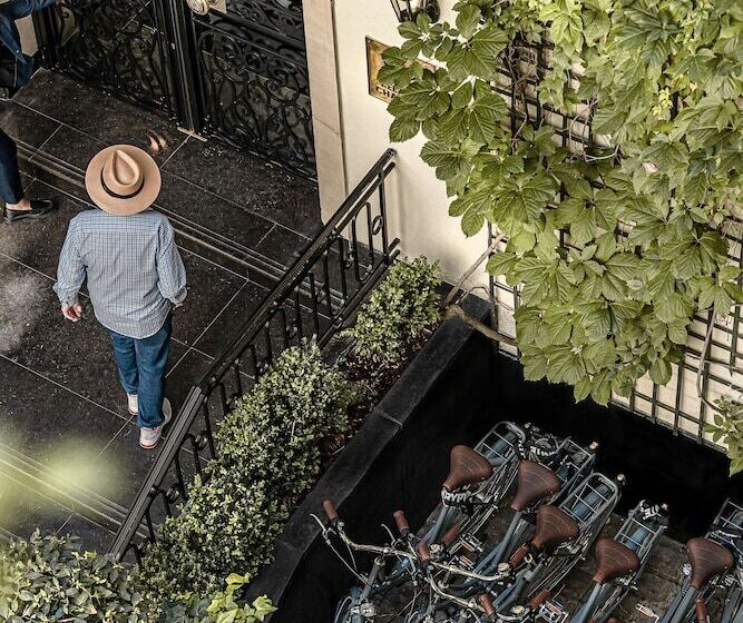 سوییت, Relais Christine