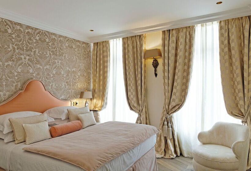 سوییت, Relais Christine