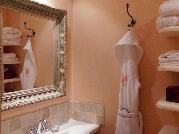 Номер Стандарт с Балконом, Hôtel La Villa Sainte Valérie Adults Only