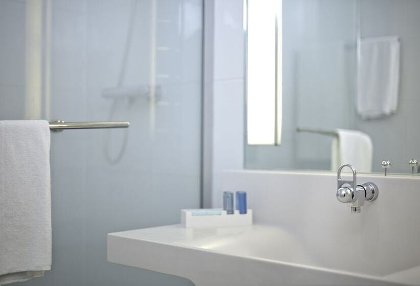 Номер Superior, Novotel Poissy Orgeval