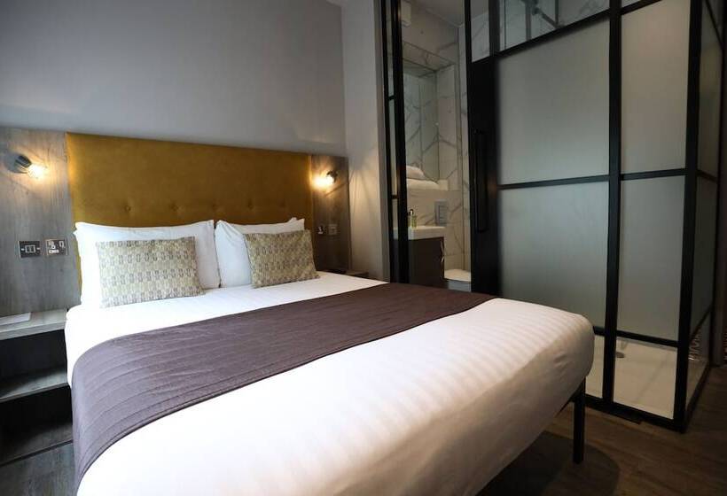 Номер Стандарт, Euston Square
