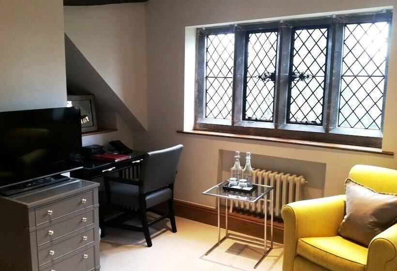 Номер Стандарт, Great Fosters   Near Windsor