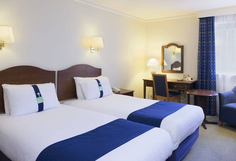 اتاق استاندارد, Holiday Inn Ashford Central, An Ihg