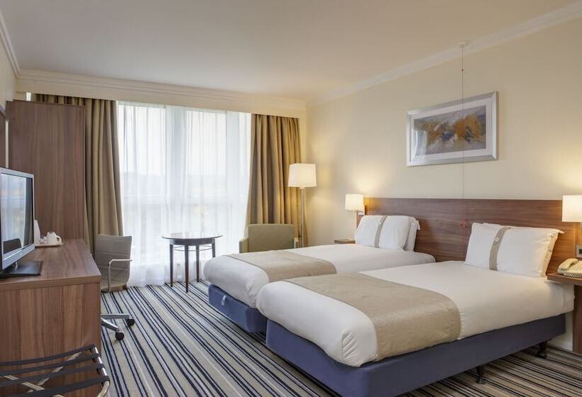 اتاق استاندارد, Holiday Inn Ashford Central, An Ihg