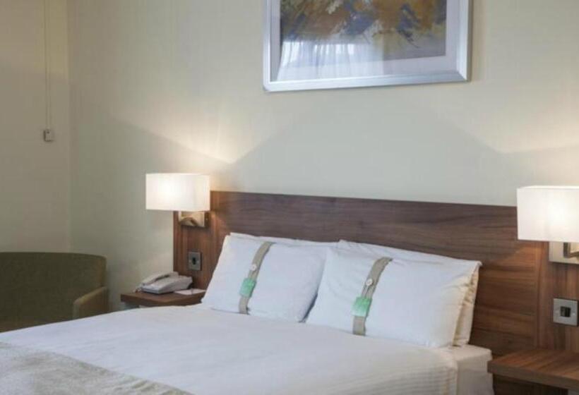 اتاق استاندارد برای معلولان, Holiday Inn Ashford Central, An Ihg