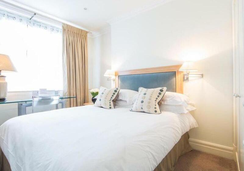 Апартаменты 1 Спальня, The Capital Hotel, Apartments & Townhouse