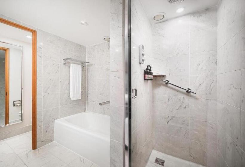 Family Suite, The Chelsea Harbour Hotel And Spa