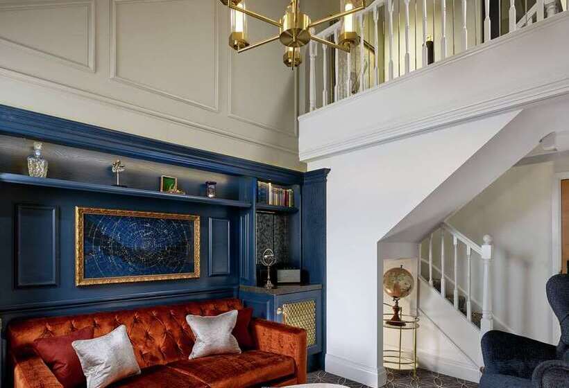 Suite Duplex, 100 Queen S Gate Hotel London, Curio Collection By Hilton