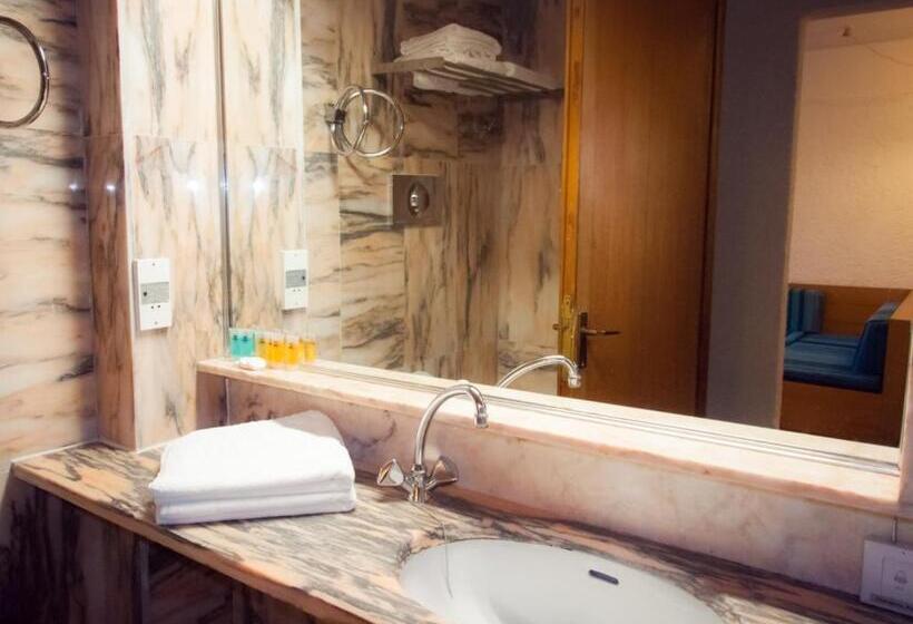 سوییت, Apollonia Hotel Apartments