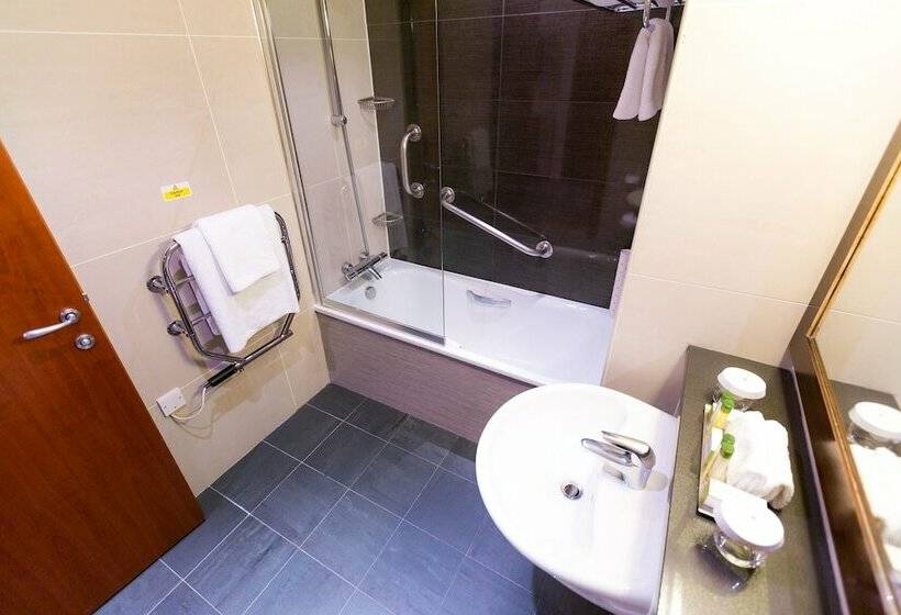 Номер Deluxe, Doubletree By Hilton  London  West End