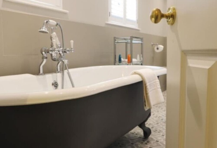 Номер Стандарт, Spread Eagle Hotel And Spa