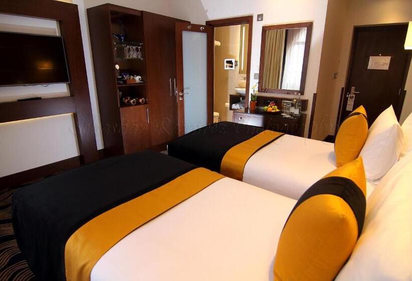 Номер Премиум, Montcalm Piccadilly Townhouse, London West End