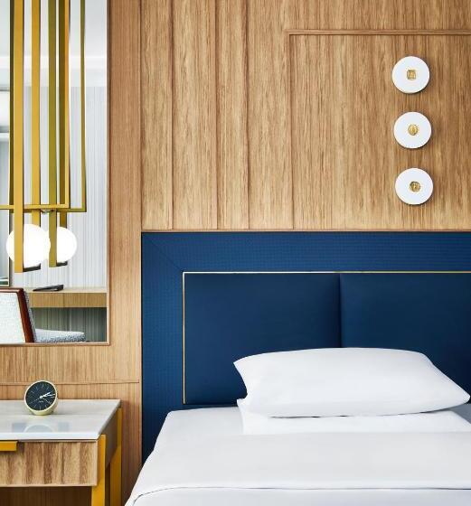 اتاق دلوکس با تخت کینگ و چشم‌انداز, Grand Hyatt Athens